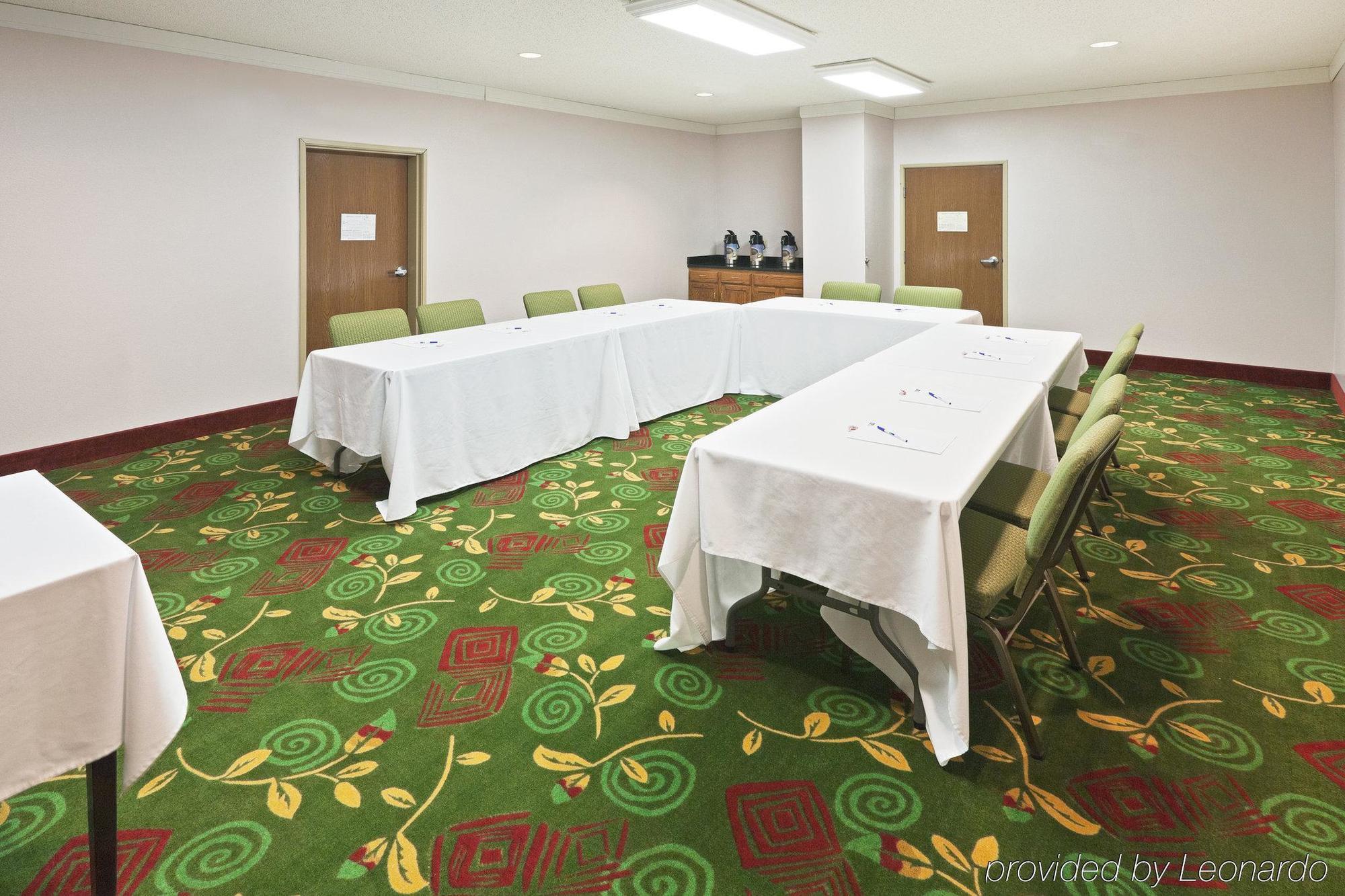 Holiday Inn Express Hotel & Suites Plainview By Ihg Létesítmények fotó